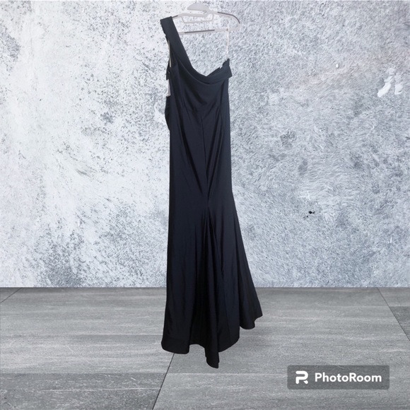 NWT Cynthia & Sahar One-Shoulder Stretch Satin Mermaid Dress Navy XL - Picture 11 of 12